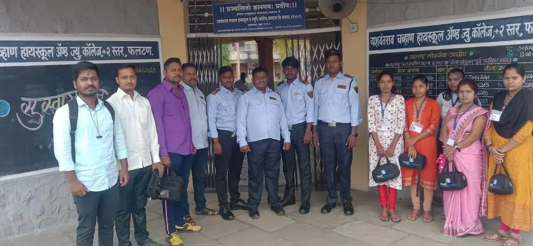 OSS staff with client team
